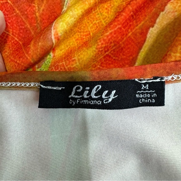 Lily by Firmiana Bright Leaf Pattern 3/4 Sleeve Tunic Top - Picture 5 of 7